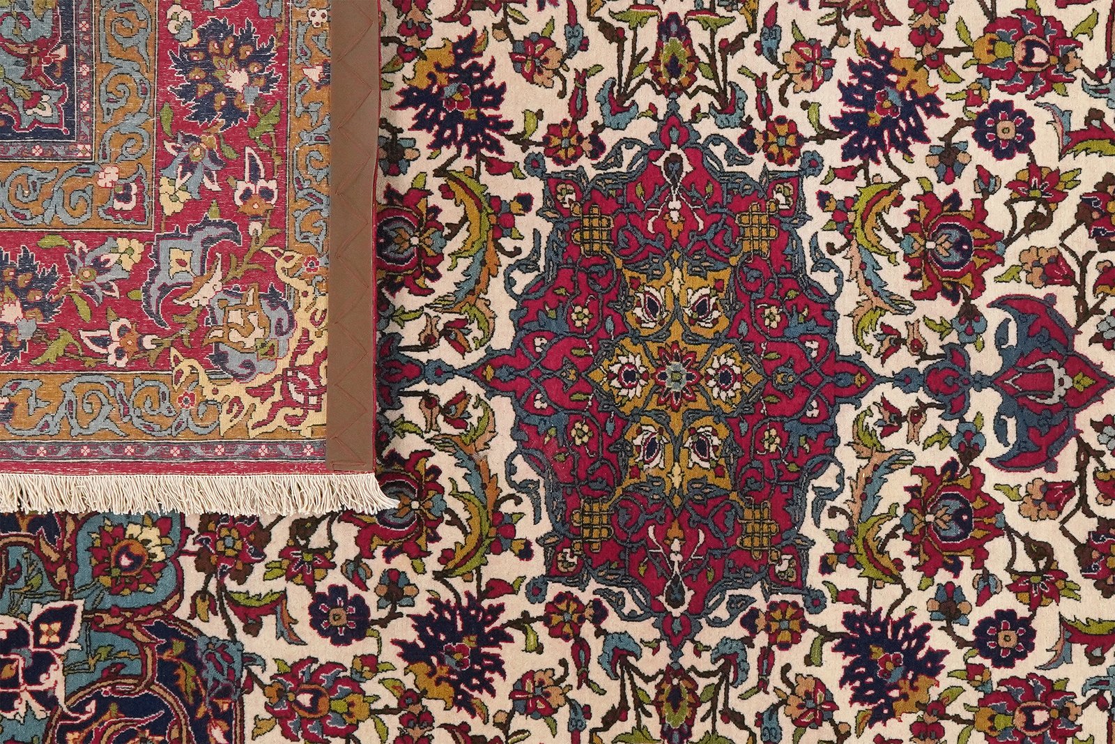 Isfahan — Hand-knotted, 144x219 cm, Beige, 100% Virgin Wool | View 5