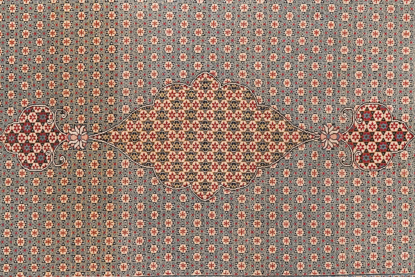 Ghoum — Hand-knotted, 140x218 cm, Blue, 100% Virgin Wool | View 4