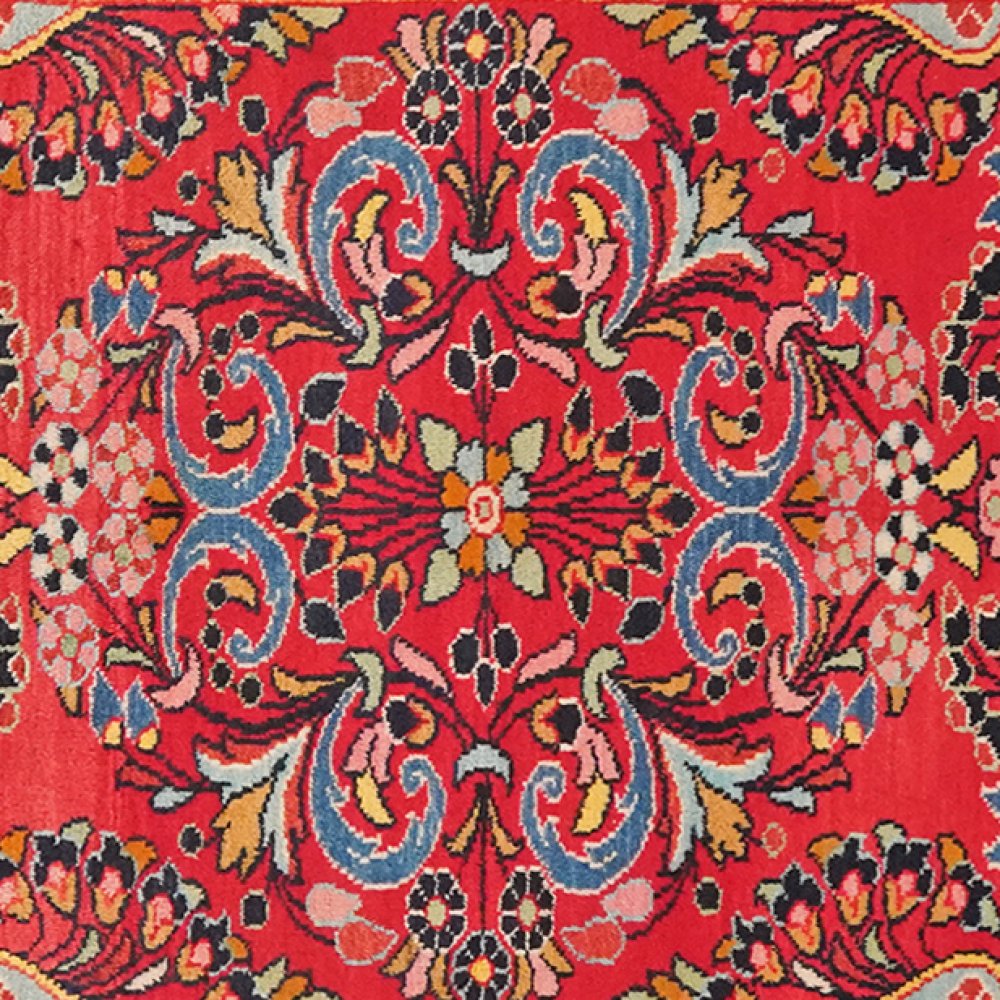 Lilian — Hand-knotted, 110x152 cm, Red, 100% Virgin Wool | View 4