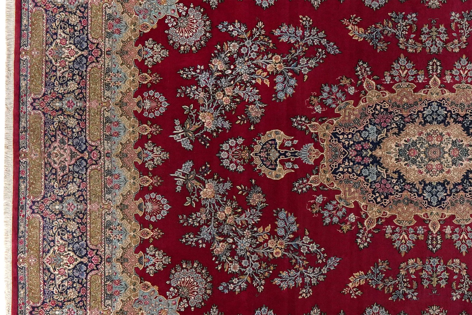 Ravar — Hand-knotted, 275x366 cm, Red, 100% Virgin Wool | View 3