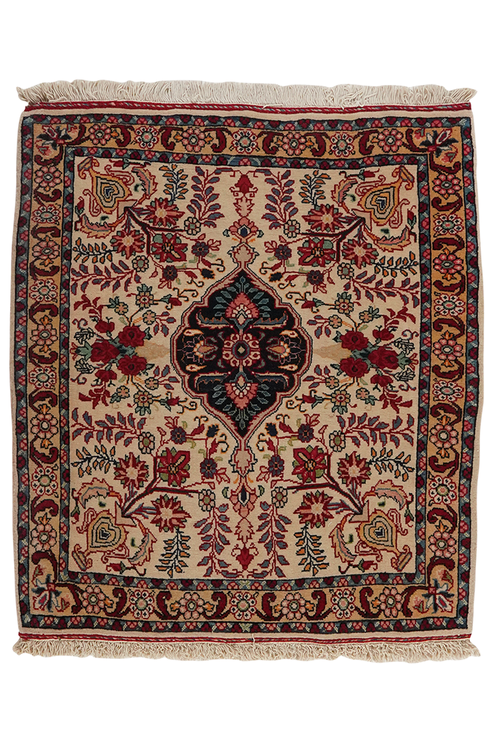 Bidjar — Handgefertigt, 82x75 cm, Beige, 100% Virgin Wool | Main view