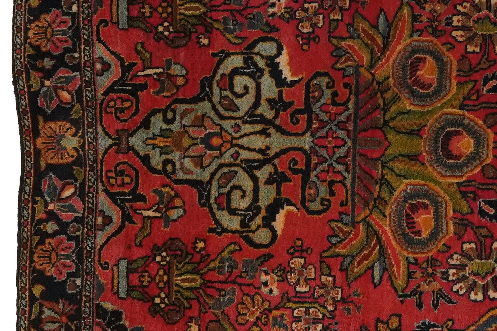 Bidjar — Hand-knotted, 64x81 cm, Red, 100% Virgin Wool | View 3