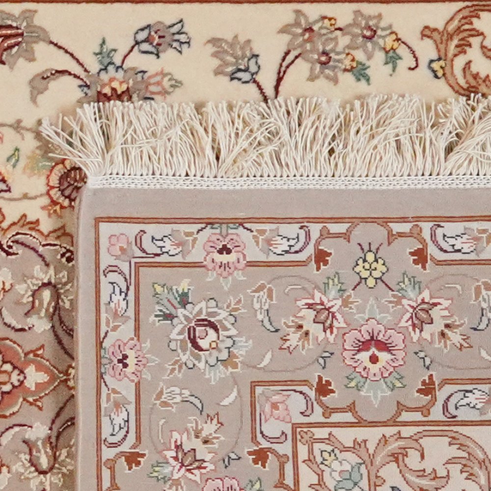 Isfahan — Hand-knotted, 82x223 cm, Beige, 95% Schurwolle, 5% Seide | View 6