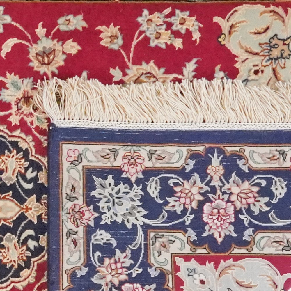 Isfahan — Hand-knotted, 83x221 cm, Red, 95% Schurwolle, 5% Seide | View 6