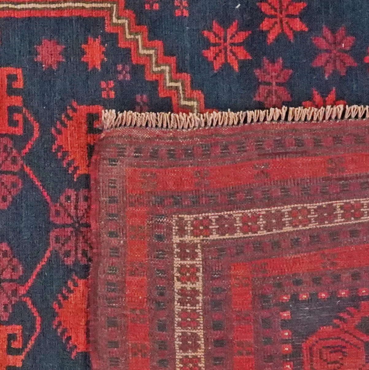 Yagdjibedir — Hand-knotted, 104x177 cm, Blue, 100% Virgin Wool | View 6