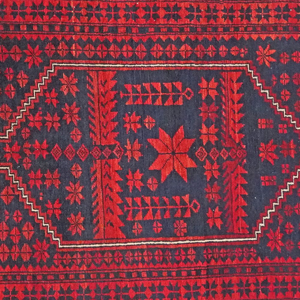 Yagdjibedir — Hand-knotted, 113x168 cm, Blue, 100% Virgin Wool | View 4