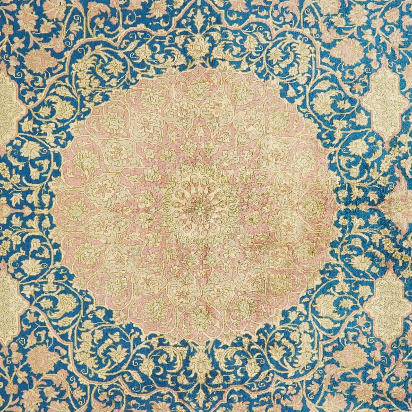 Ghoum Seide — Hand-knotted, 137x195 cm, Blue, 100% Silk | View 4