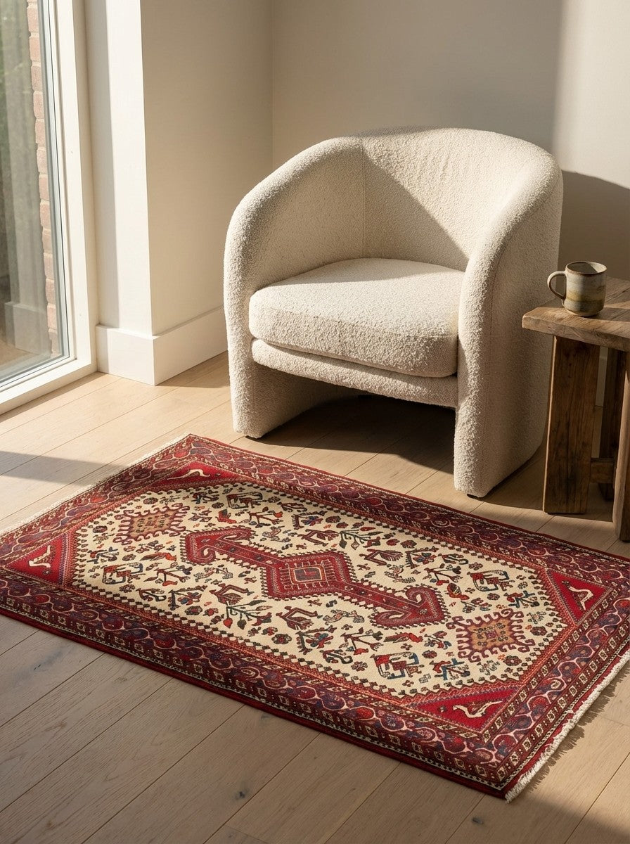 Nasrabad — Hand-knotted, 99x148 cm, Beige, 100% Virgin Wool | Detail view