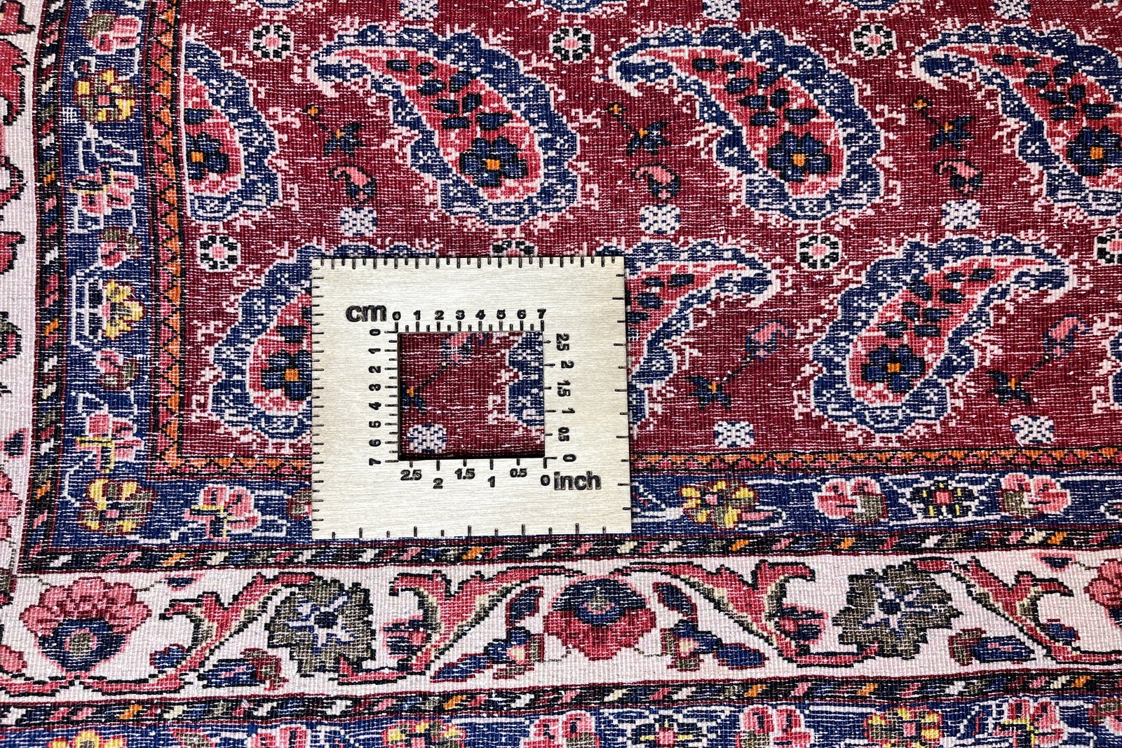 Abadeh — Hand-knotted, 156x211 cm, Red, 100% Virgin Wool | View 11