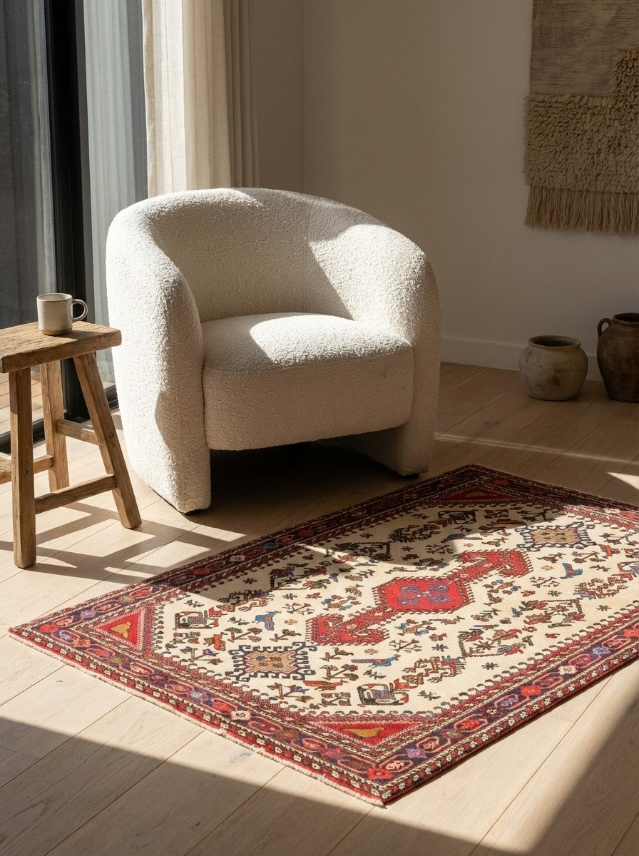 Nasrabad — Hand-knotted, 98x145 cm, Beige, 100% Virgin Wool | Detail view
