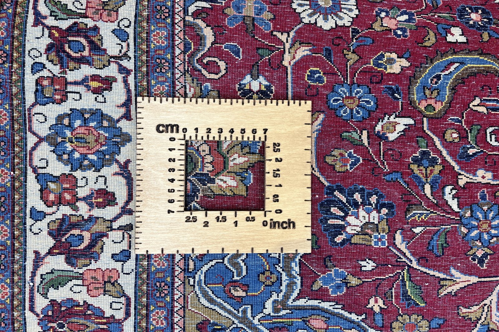 Ghiassabad — Hand-knotted, 134x215 cm, Red, 100% Virgin Wool | View 11
