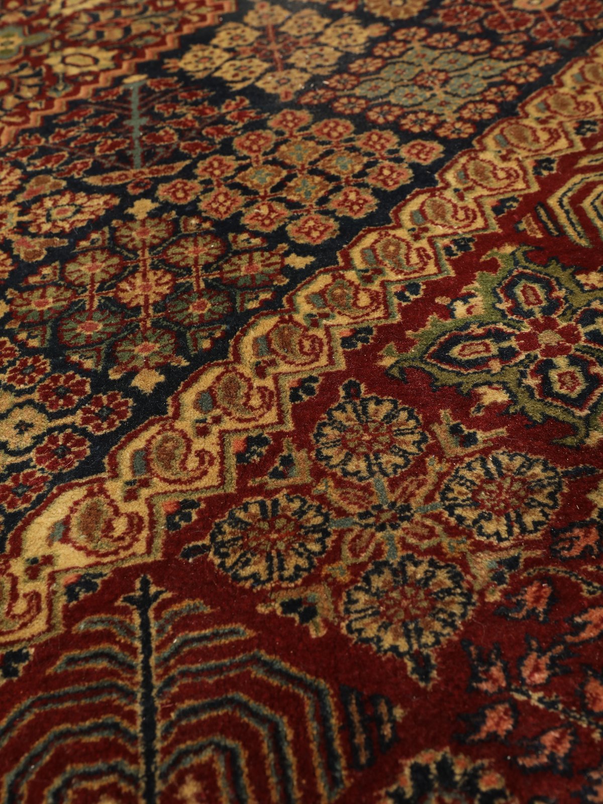Ekbatan — Hand-knotted, 345x493 cm, 100% Virgin Wool | View 10