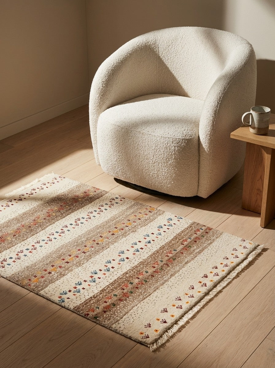 Rizbaf — Hand-knotted, 65x99 cm, Beige, 100% Virgin Wool | Detail view
