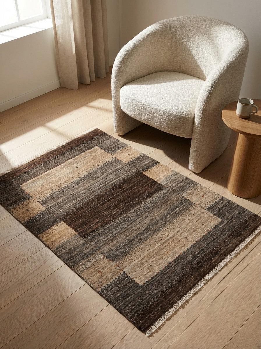Rizbaf — Hand-knotted, 86x114 cm, Brown, 100% Virgin Wool | Detail view