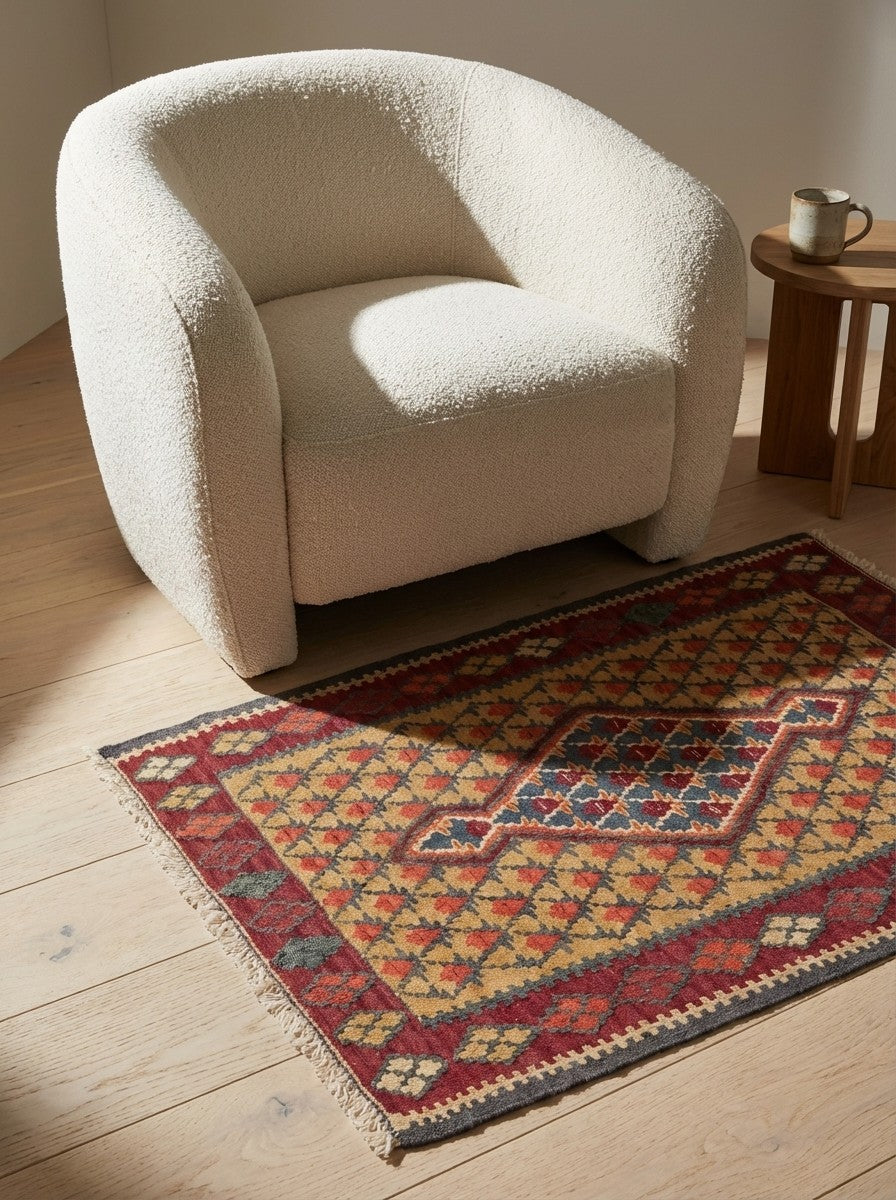 Kelim Senneh — Handmade, 63x86 cm, Beige, 100% Virgin Wool | Detail view