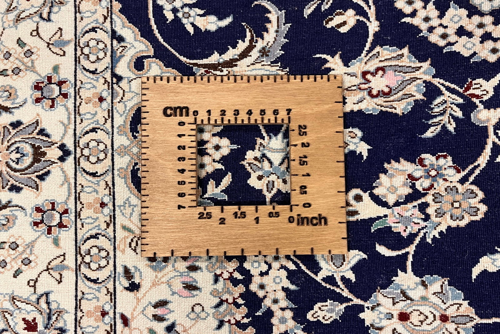 Nain 6La — Handgefertigt, 151x102 cm, Beige, 100% Virgin Wool | View 7