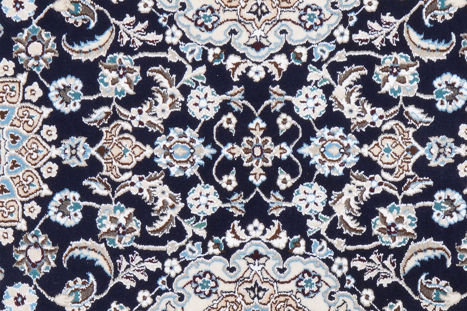 Nain 9La — Hand-knotted, 62x202 cm, Blue, 100% Virgin Wool | View 4