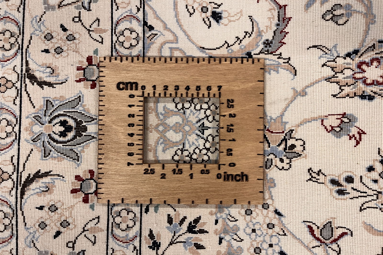 Nain 6La — Handgefertigt, 158x105 cm, Beige, 100% Virgin Wool | View 8