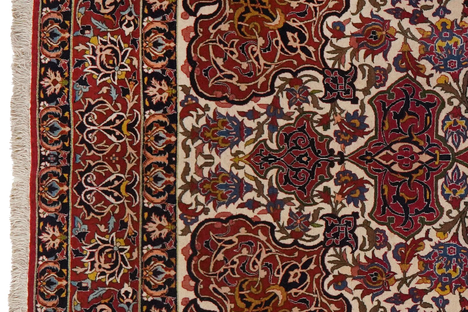 Isfahan — Hand-knotted, 144x237 cm, Beige, 100% Virgin Wool | View 3