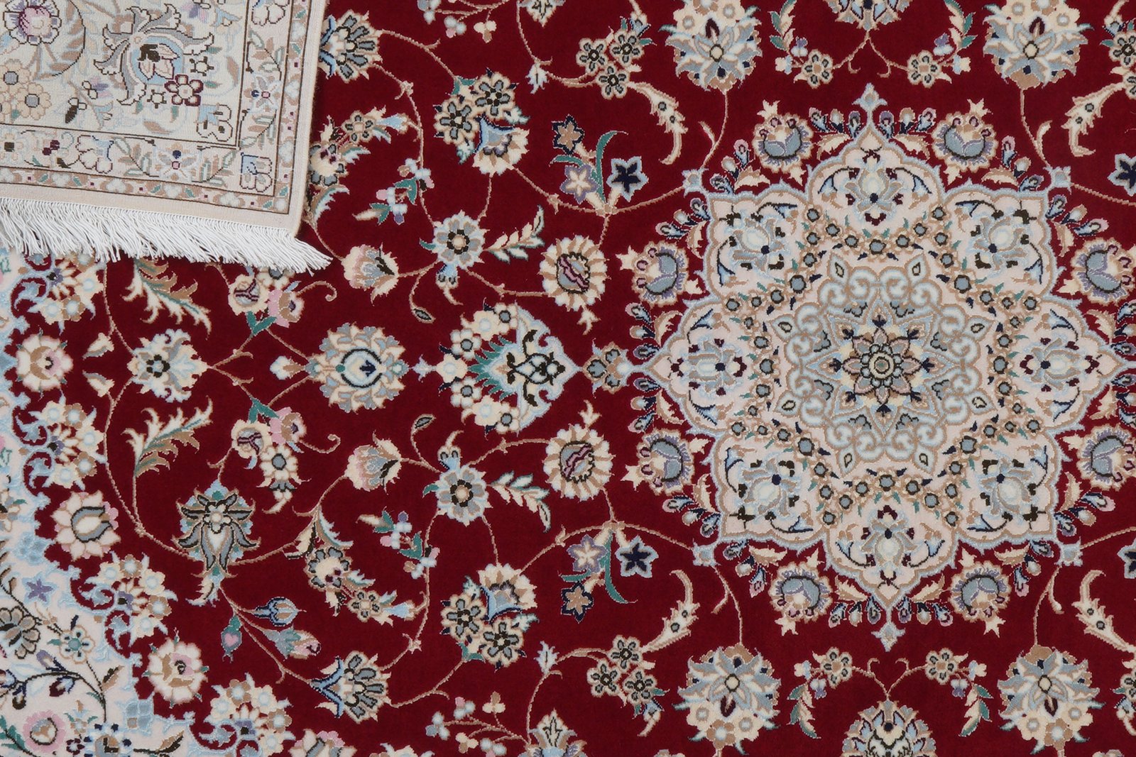 Nain 6La — Hand-knotted, 132x197 cm, Red, 100% Virgin Wool | View 7