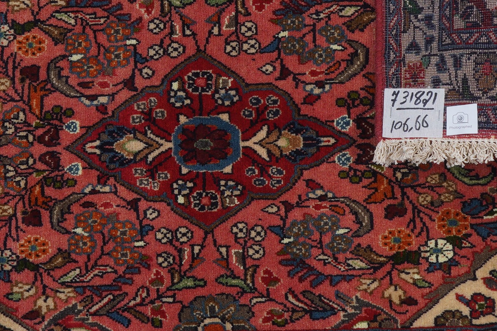 Sarough — Hand-knotted, 66x106 cm, Red, 100% Virgin Wool | View 7