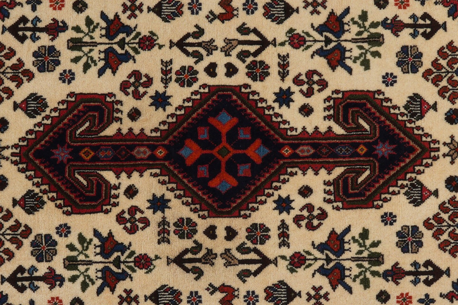Nasrabad — Hand-knotted, 81x142 cm, Beige, 100% Virgin Wool | View 8