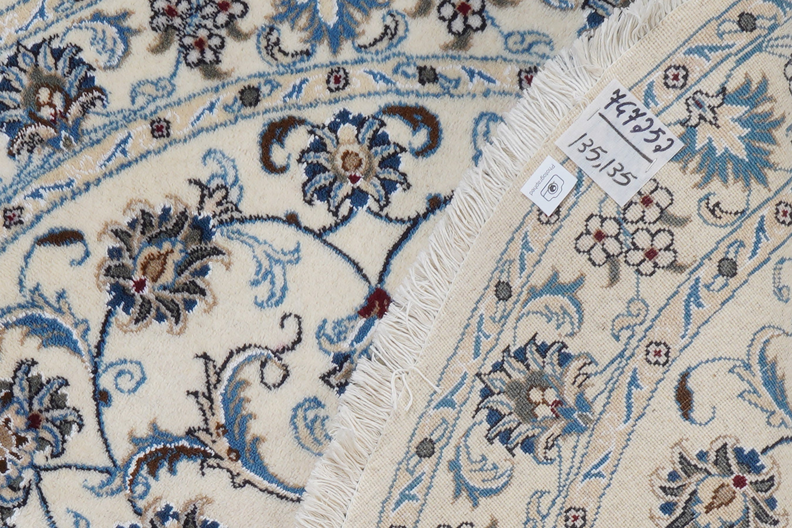 Nain — Hand-knotted, 135x135 cm, Beige, 100% Virgin Wool | View 6