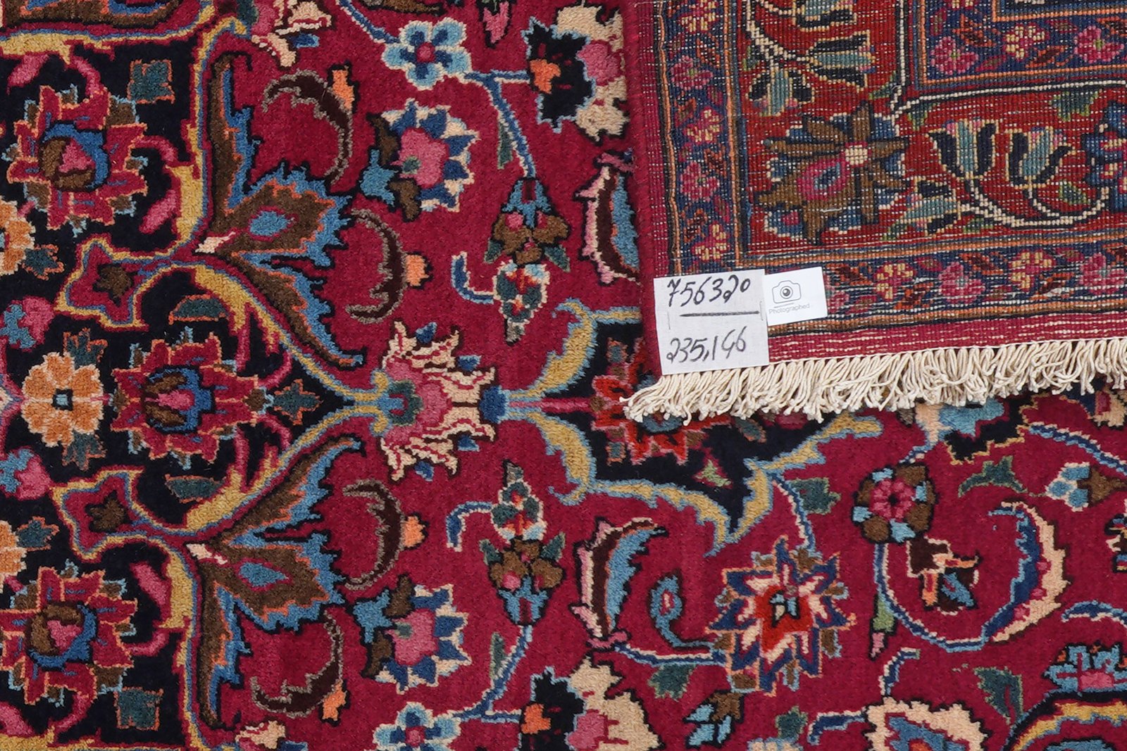 Mashad — Hand-knotted, 146x235 cm, Red, 100% Virgin Wool | View 6