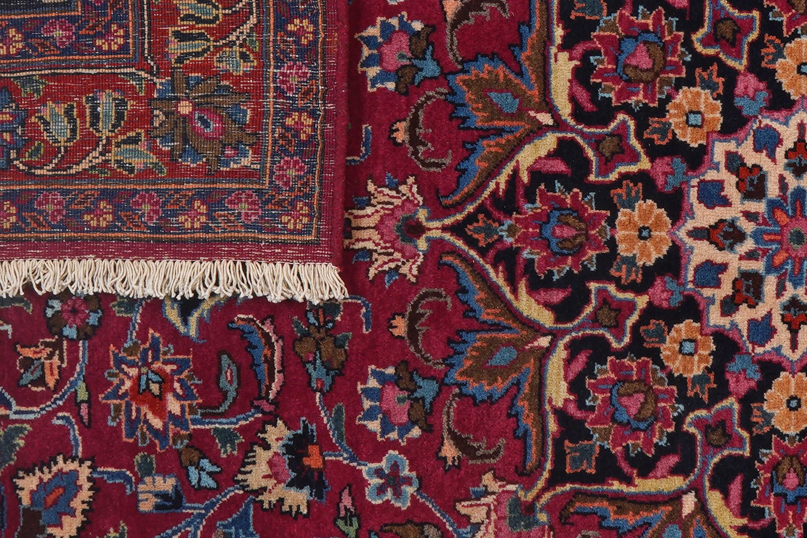 Mashad — Hand-knotted, 146x235 cm, Red, 100% Virgin Wool | View 8