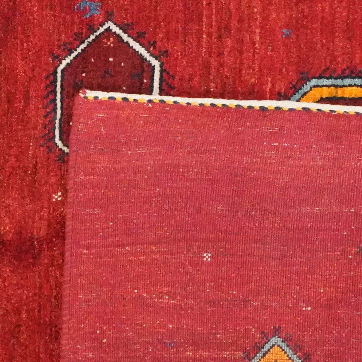 Rizbaf — Hand-knotted, 201x197 cm, Red, 100% Virgin Wool | View 6