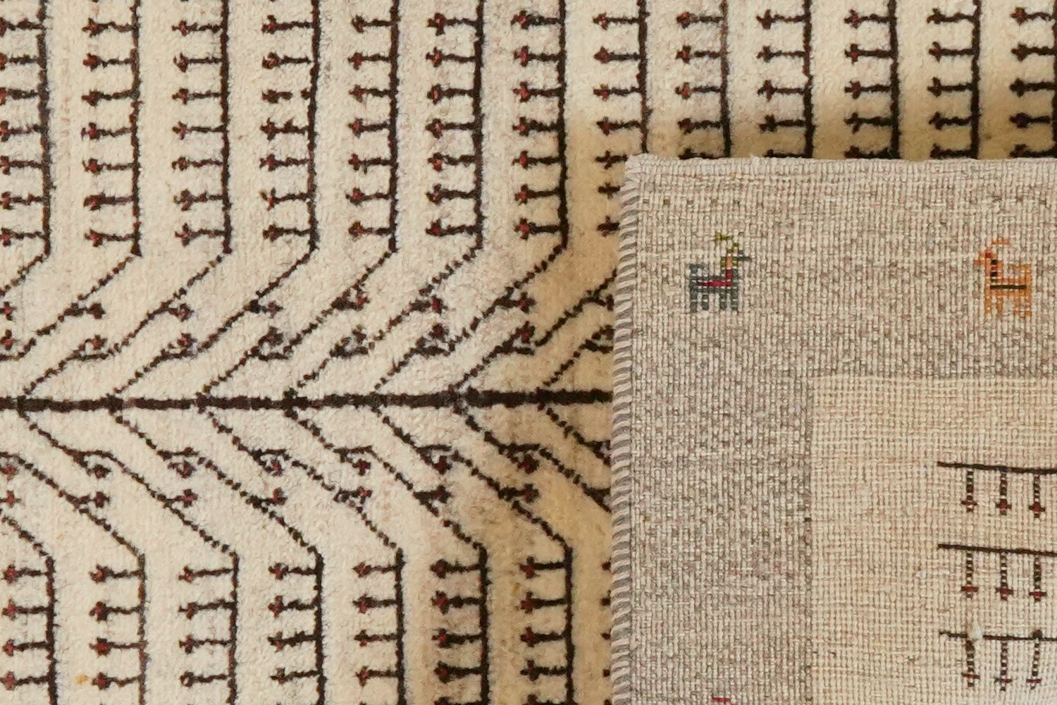 Rizbaf — Hand-knotted, 78x133 cm, Beige, 100% Virgin Wool | View 5