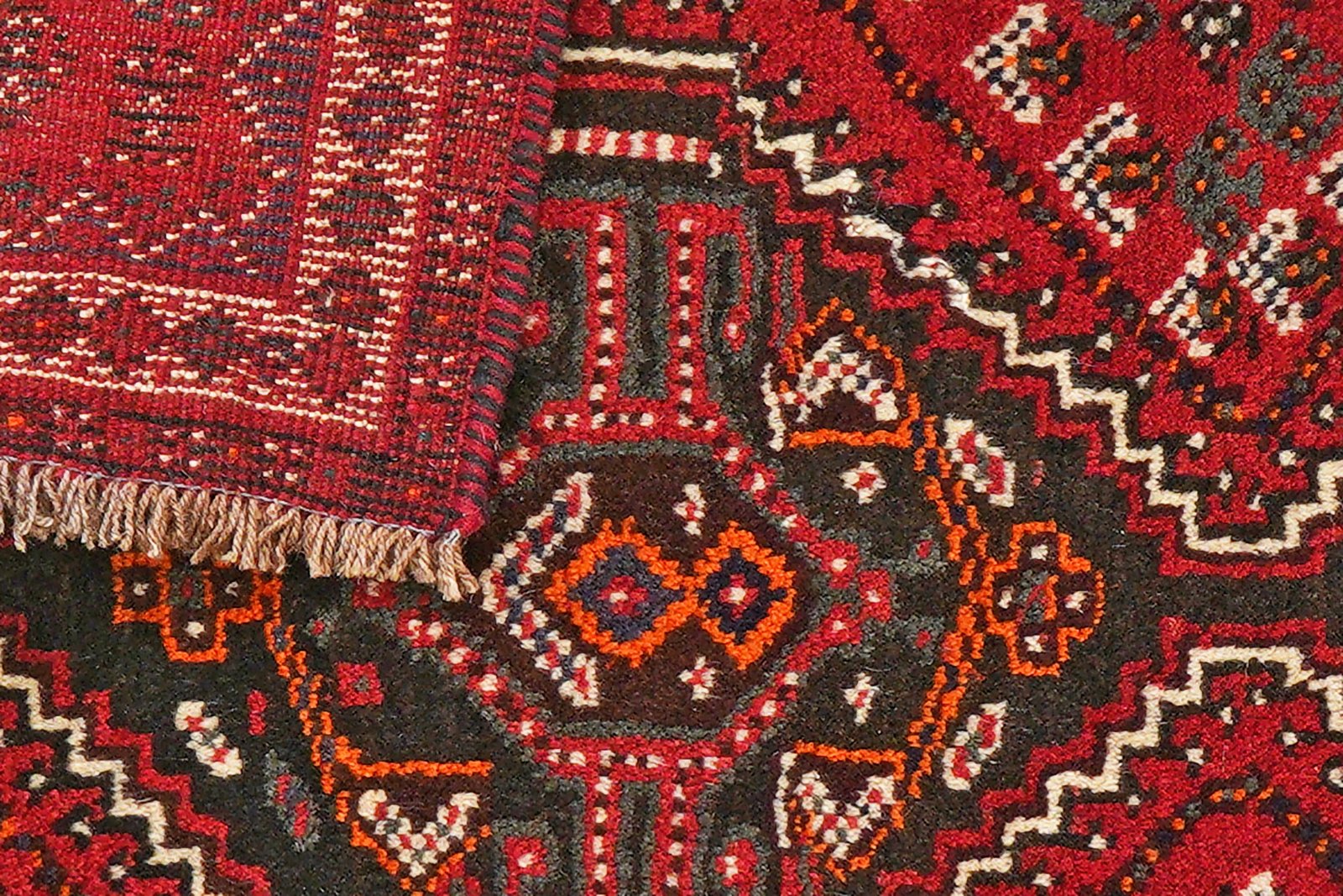 Shiraz — Hand-knotted, 81x120 cm, Red, 100% Virgin Wool | View 7