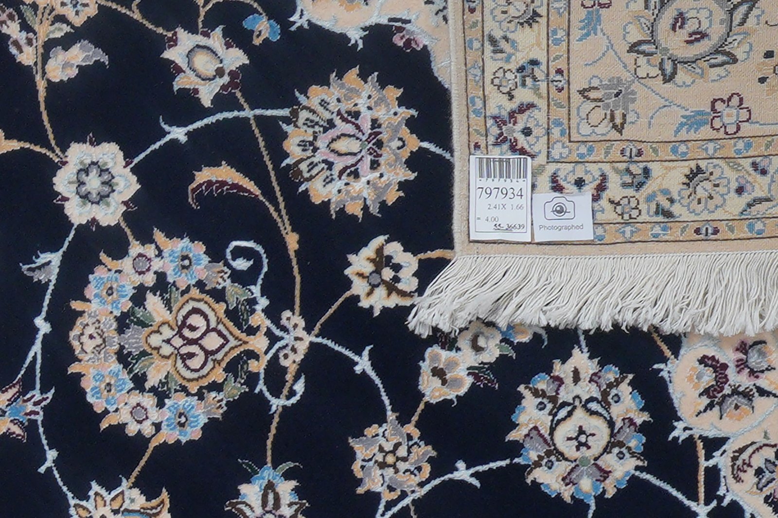 Nain 6La — Hand-knotted, 166x241 cm, Blue, 100% Virgin Wool | View 6