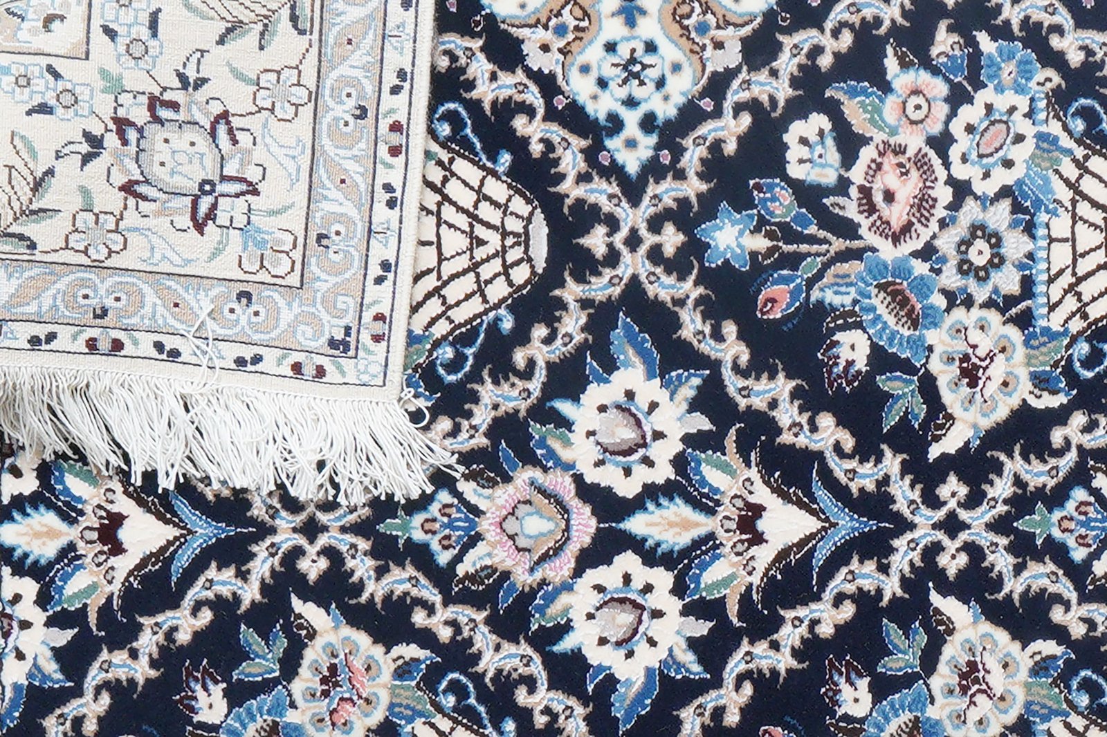 Nain 6La — Hand-knotted, 127x197 cm, Blue, 100% Virgin Wool | View 7