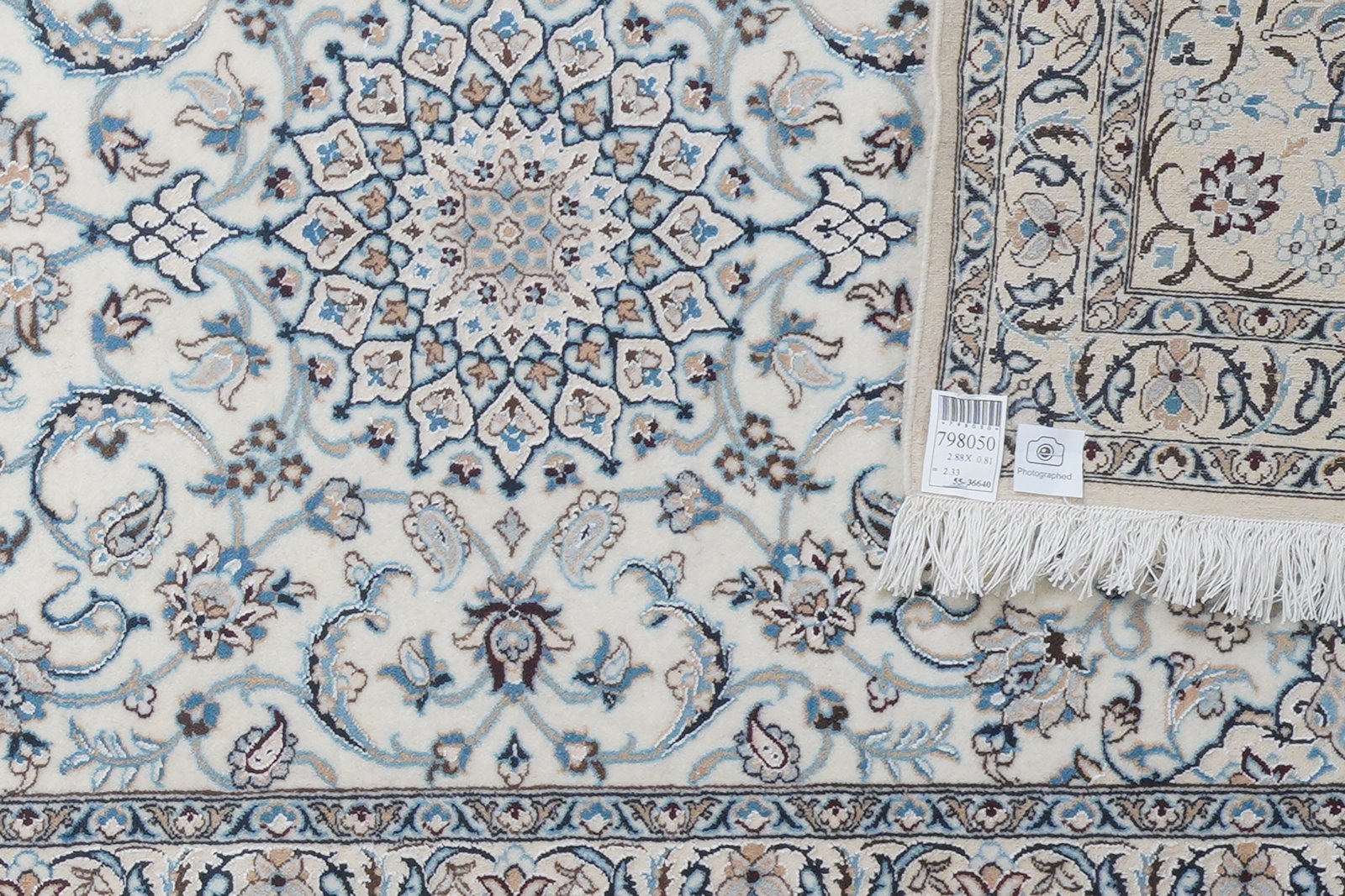 Nain 6La — Hand-knotted, 81x288 cm, Beige, 100% Virgin Wool | View 6
