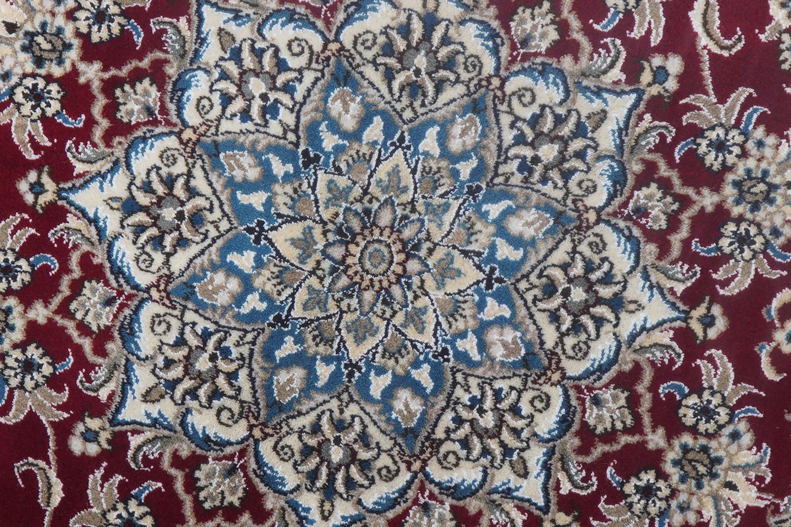 Nain — Hand-knotted, 199x199 cm, Red, 100% Virgin Wool | View 8