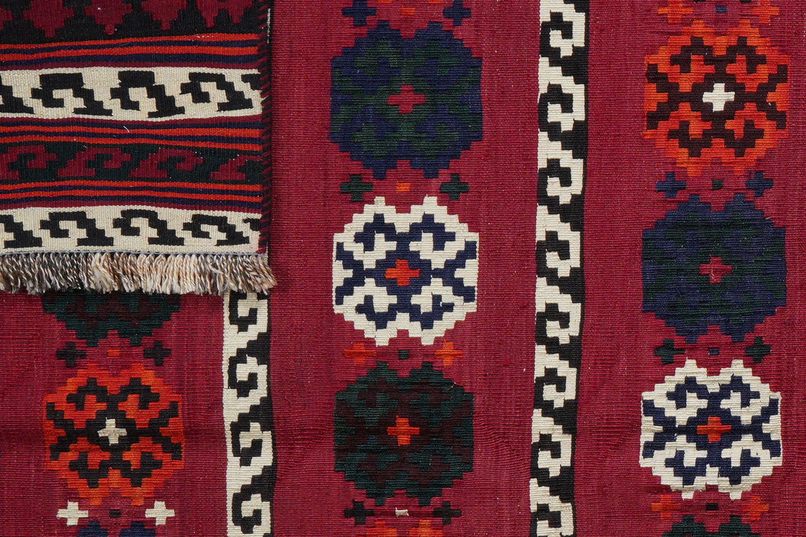 Kelim Gashgai Old — Handgefertigt, 258x160 cm, Beige, 100% Virgin Wool | View 8