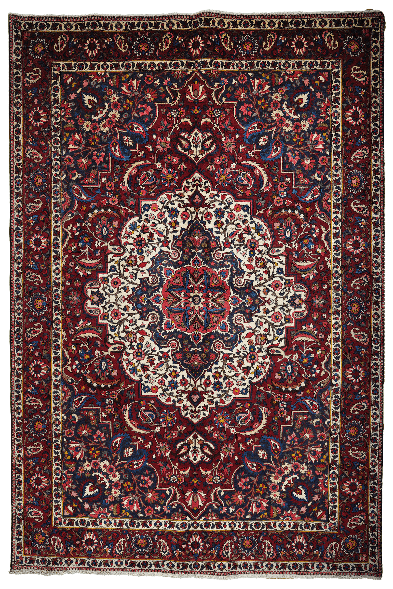 Bakhtiar — Hand-knotted, 211x315 cm, Red, 100% Virgin Wool | Main view