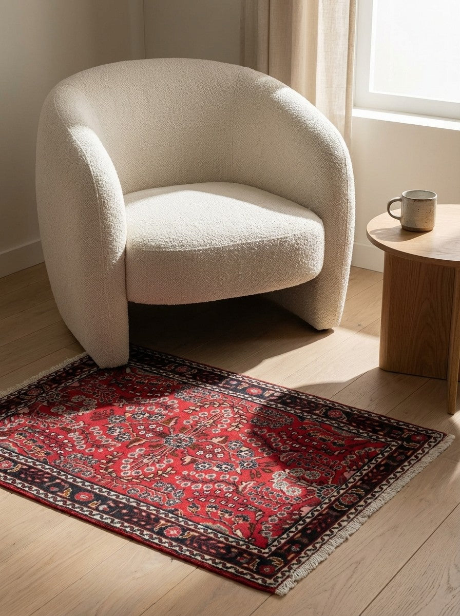 Dardjazin — Hand-knotted, 82x133 cm, Red, 100% Virgin Wool | Detail view