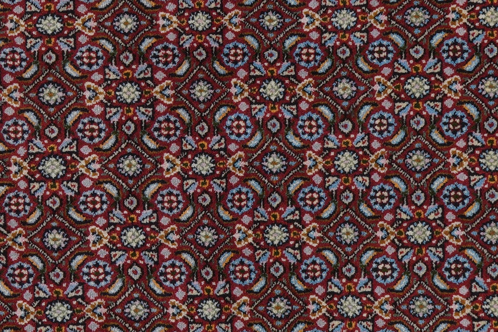Moud Mahi — Hand-knotted, 98x142 cm, Red, 100% Virgin Wool | View 7