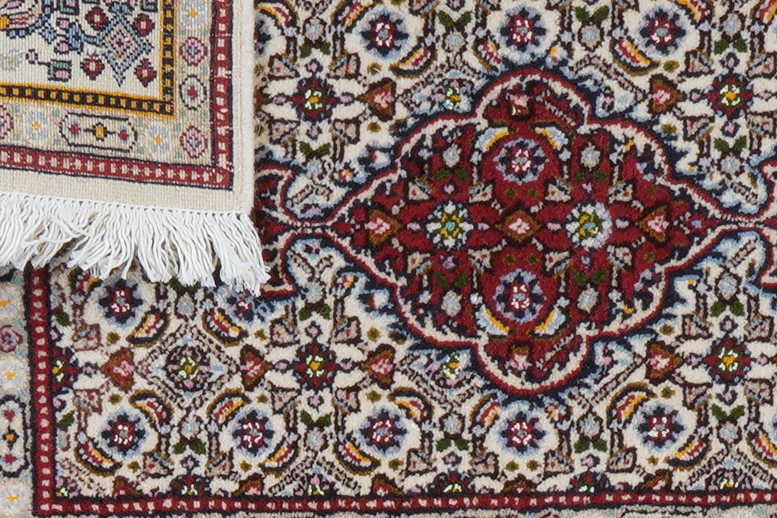 Moud Mahi — Hand-knotted, 56x86 cm, Beige, 100% Virgin Wool | View 7