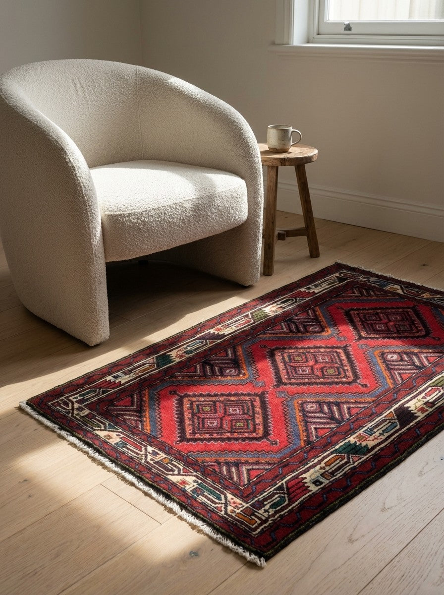 Zagheh — Hand-knotted, 75x135 cm, Red, 100% Virgin Wool | Detail view