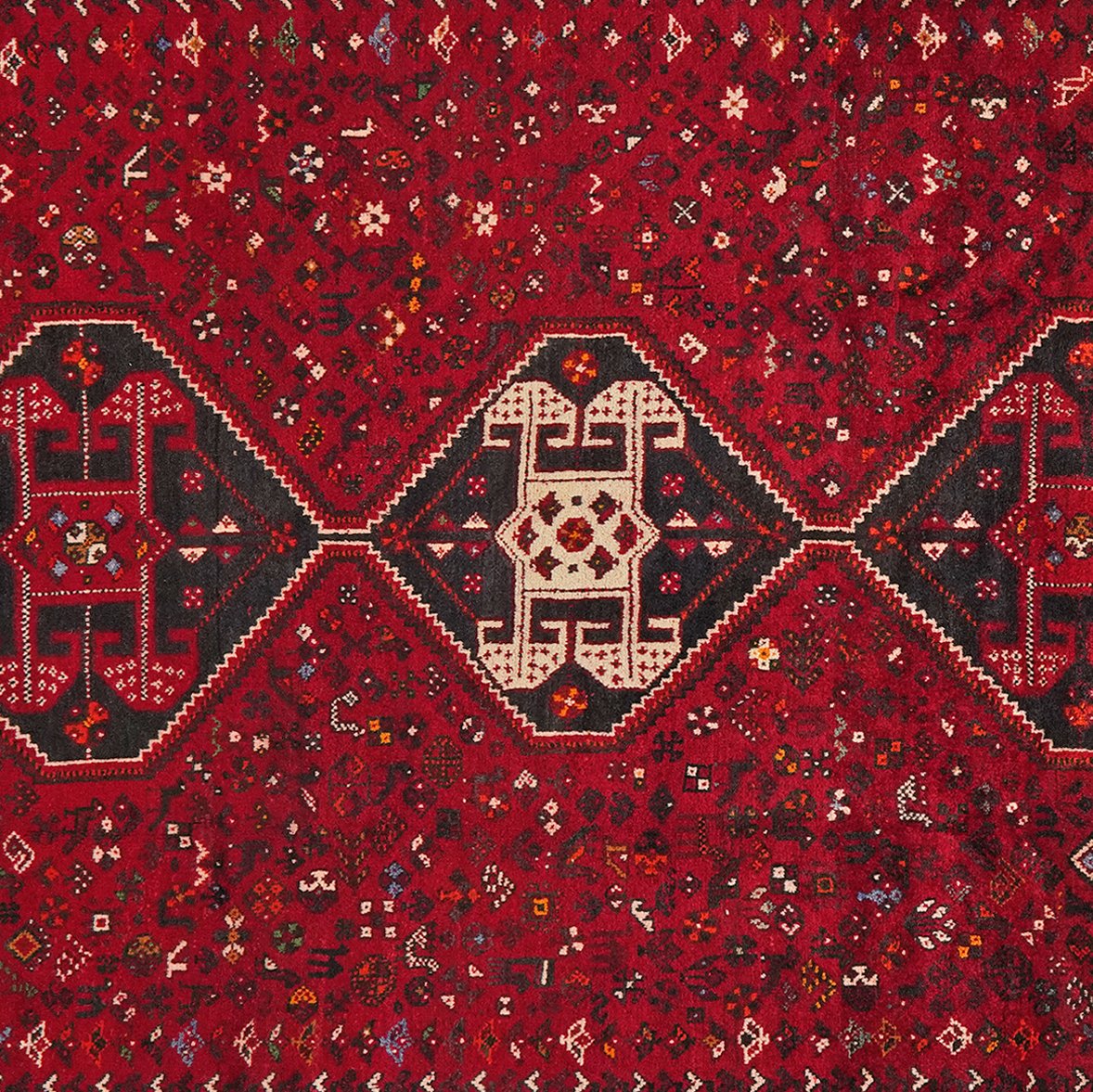 Gashgai — Hand-knotted, 230x311 cm, Red, 100% Virgin Wool | View 4