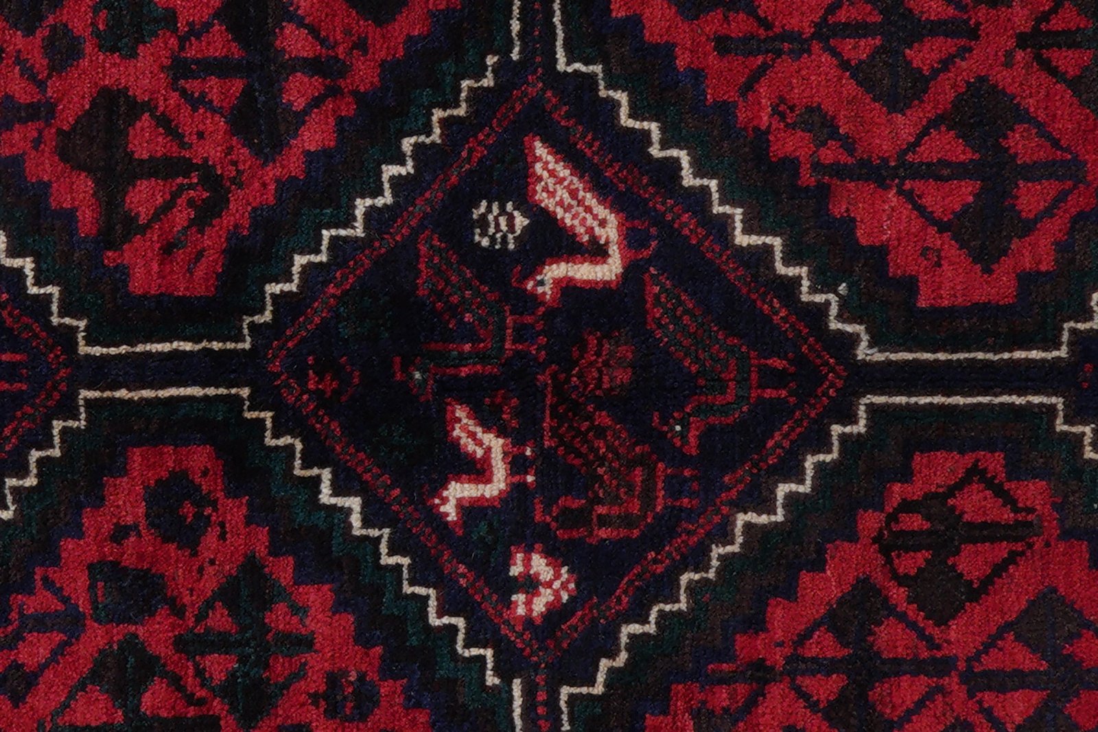 Gashgai — Hand-knotted, 162x202 cm, Red, 100% Virgin Wool | View 7