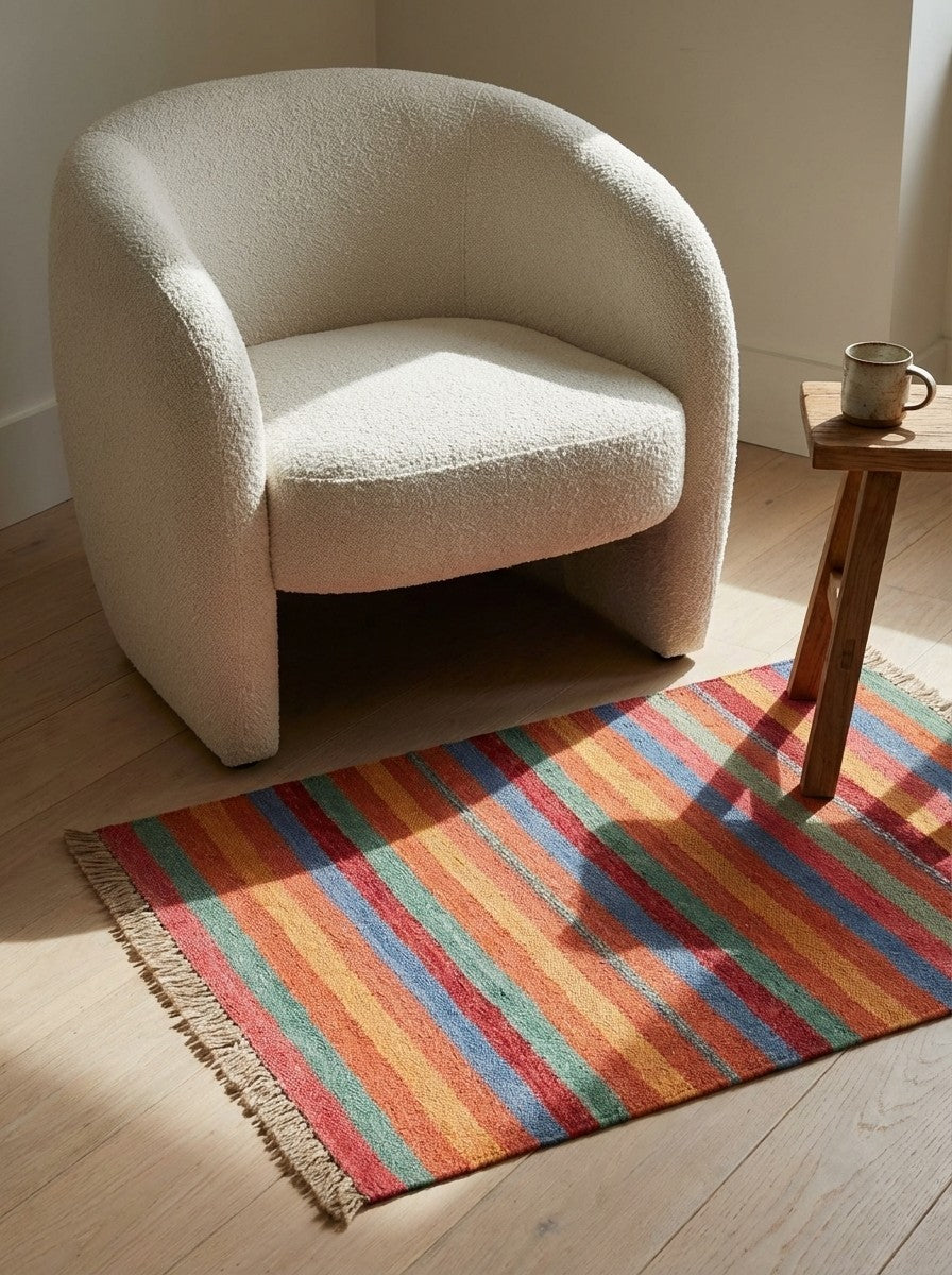 Kelim Gashgai — Handmade, 66x83 cm, Multicolor, 100% Virgin Wool | Detail view
