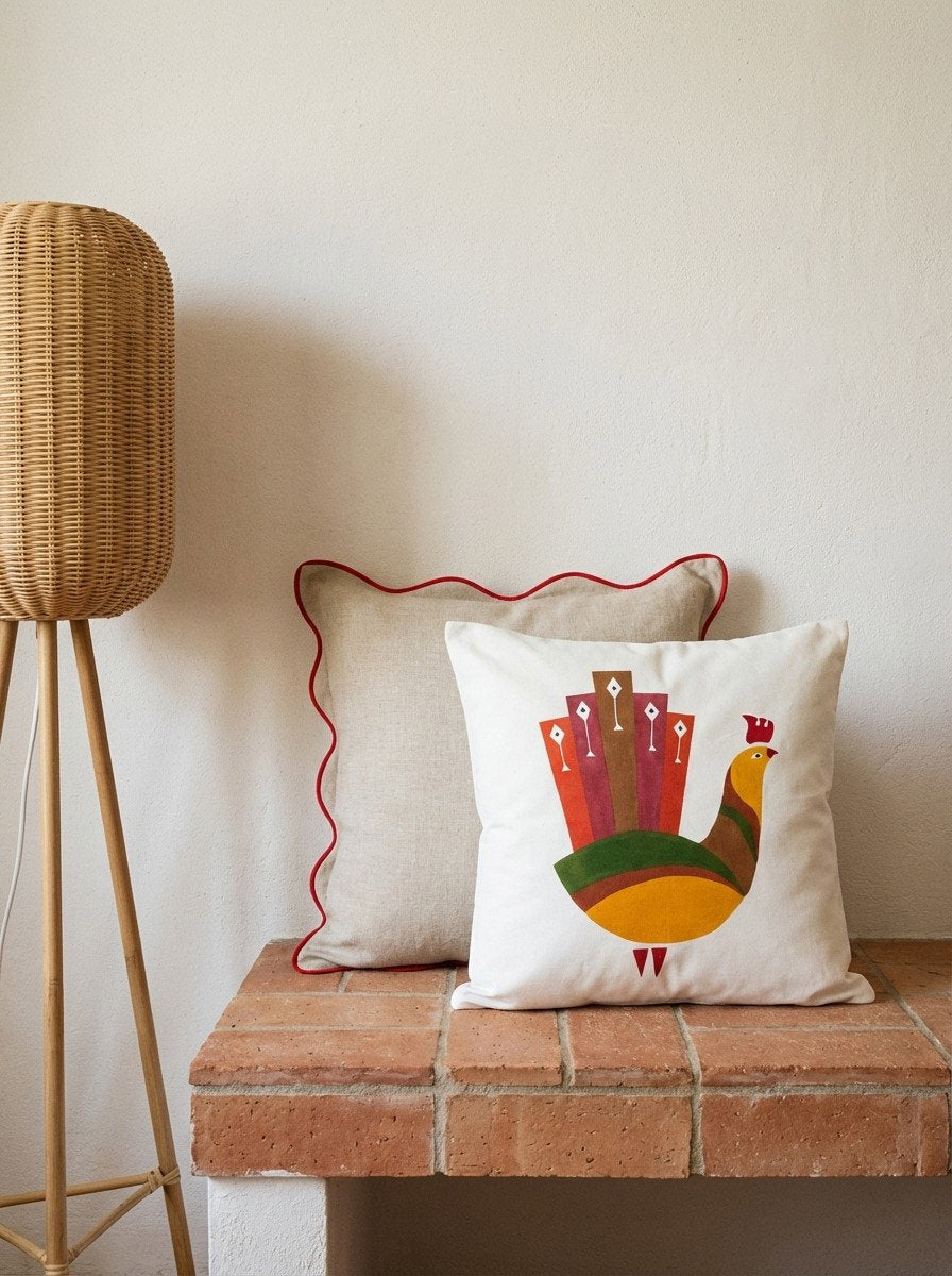 Kelim Kissen — Handgefertigt, 50x50 cm, Beige, 100% Virgin Wool | Back view