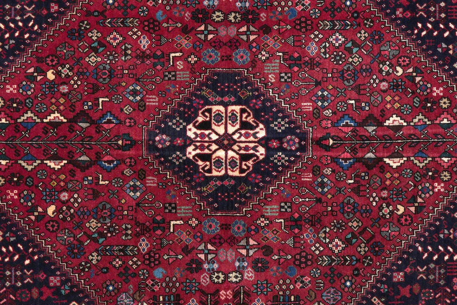 Abadeh — Hand-knotted, 155x204 cm, Red, 100% Virgin Wool | View 6