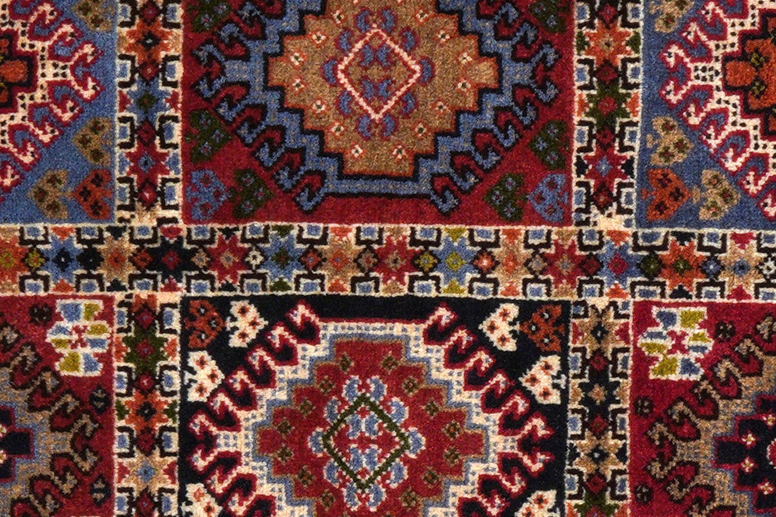 Yalameh — Hand-knotted, 61x100 cm, Multicolor, 100% Virgin Wool | View 6