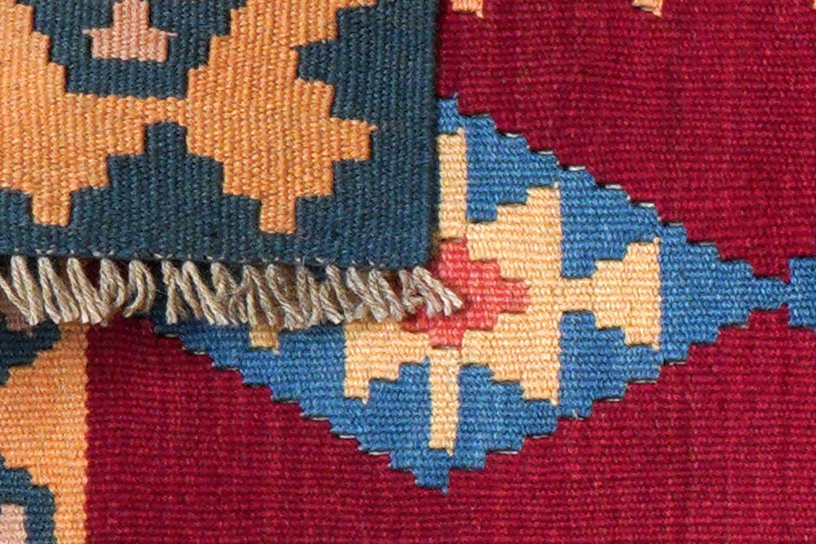 Kelim Gashgai — Handmade, 65x93 cm, Red, 100% Virgin Wool | View 6