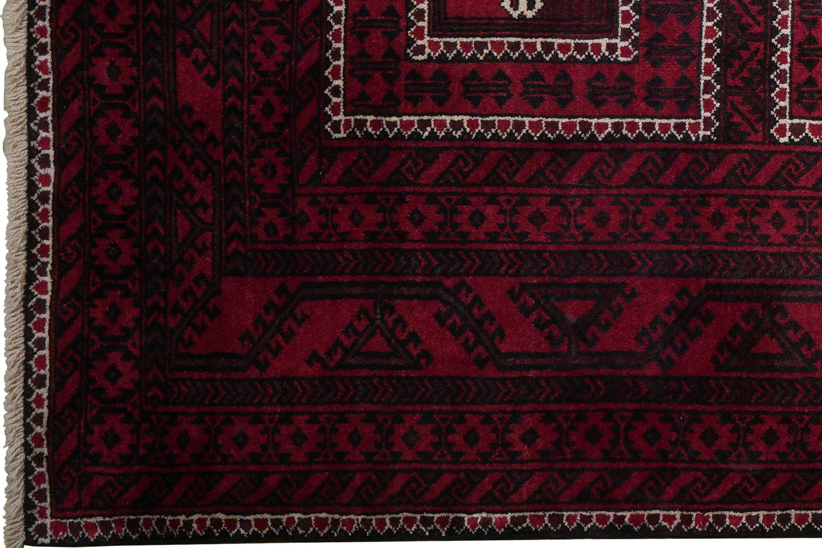 Belutch — Hand-knotted, 123x201 cm, Red, 100% Virgin Wool | View 3